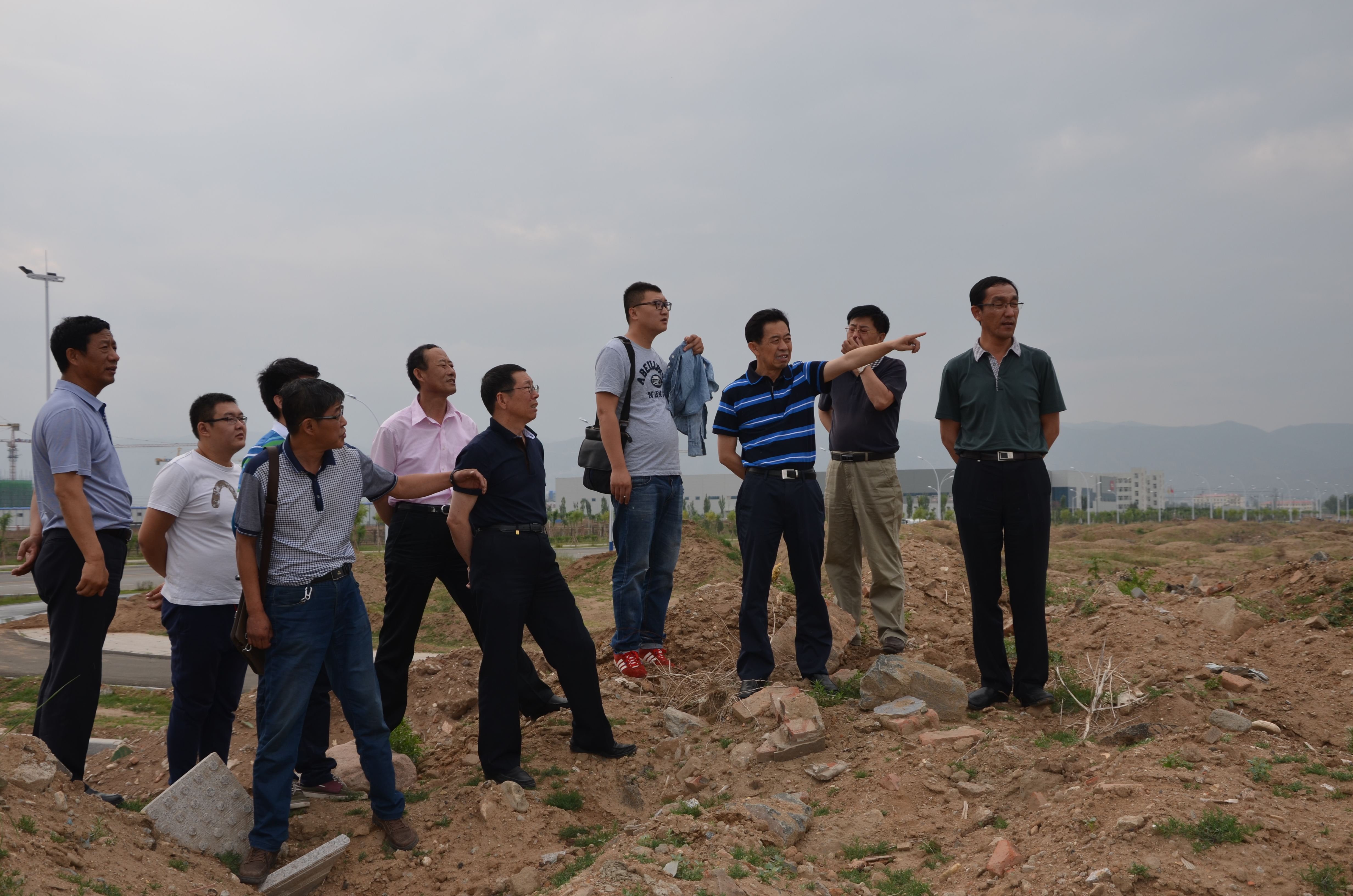 研究如何打通“斷頭路?！?jpg